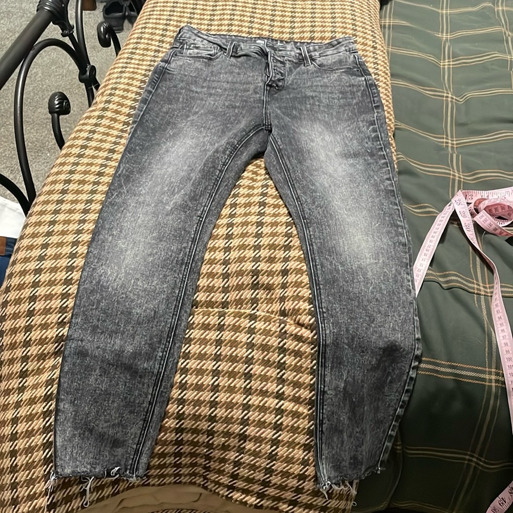 Old navy button fly ankle length